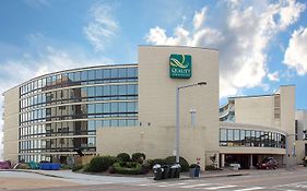 Quality Inn & Suites Oceanfront Virginia Beach, Va